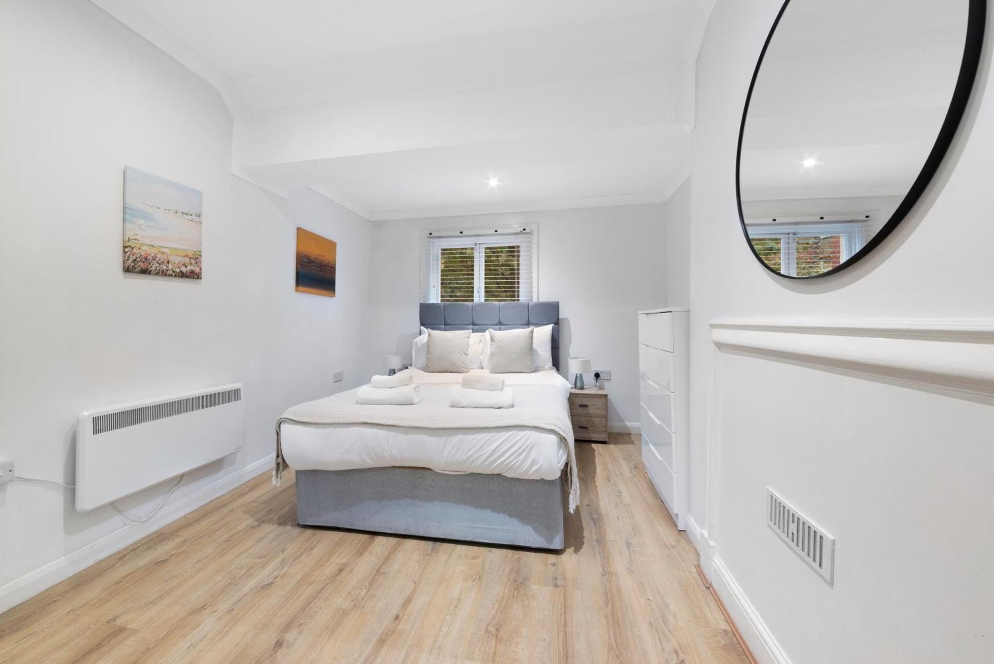 2 Bed Piccadilly Apartment 4 Londra Exterior foto