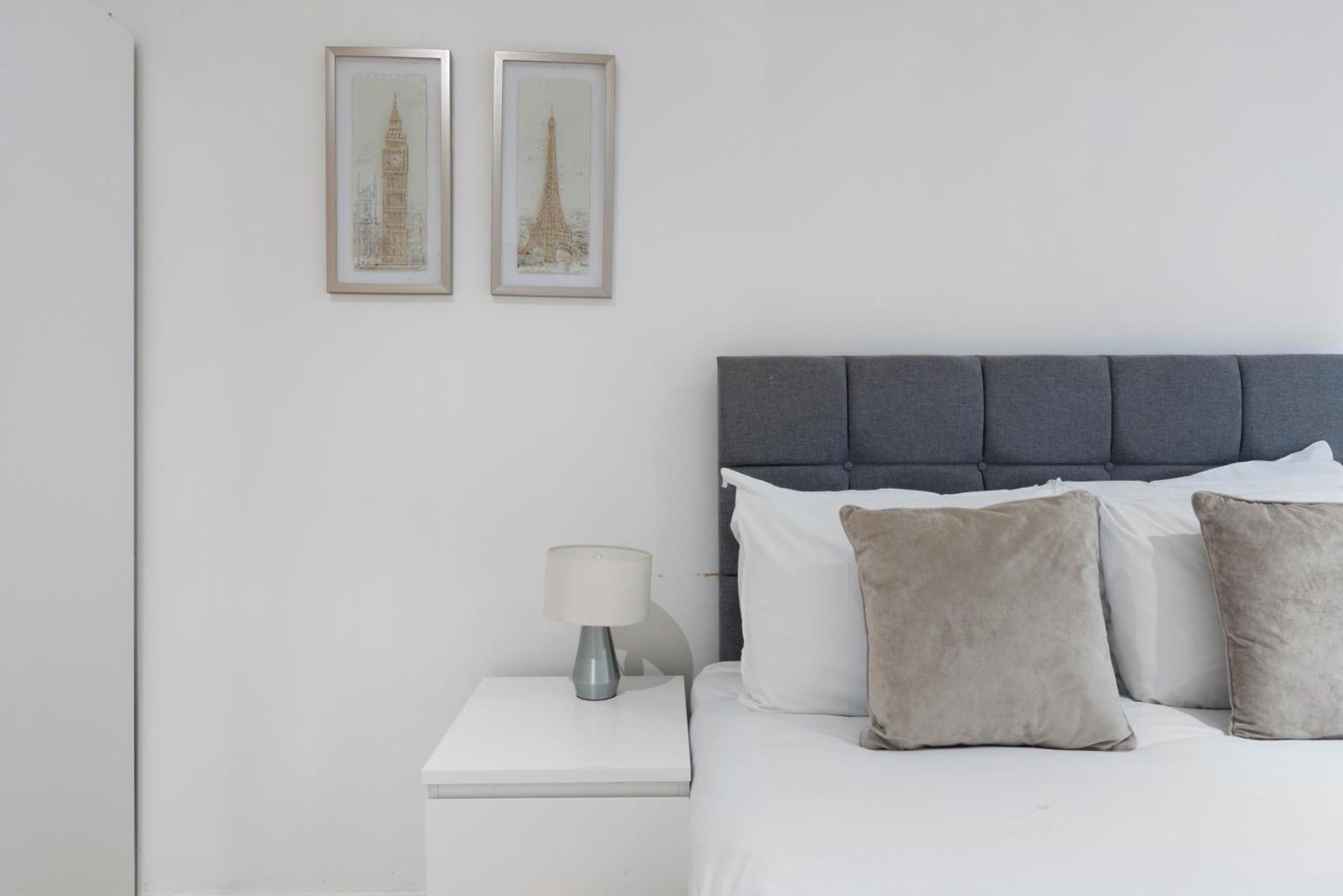 2 Bed Piccadilly Apartment 4 Londra Exterior foto