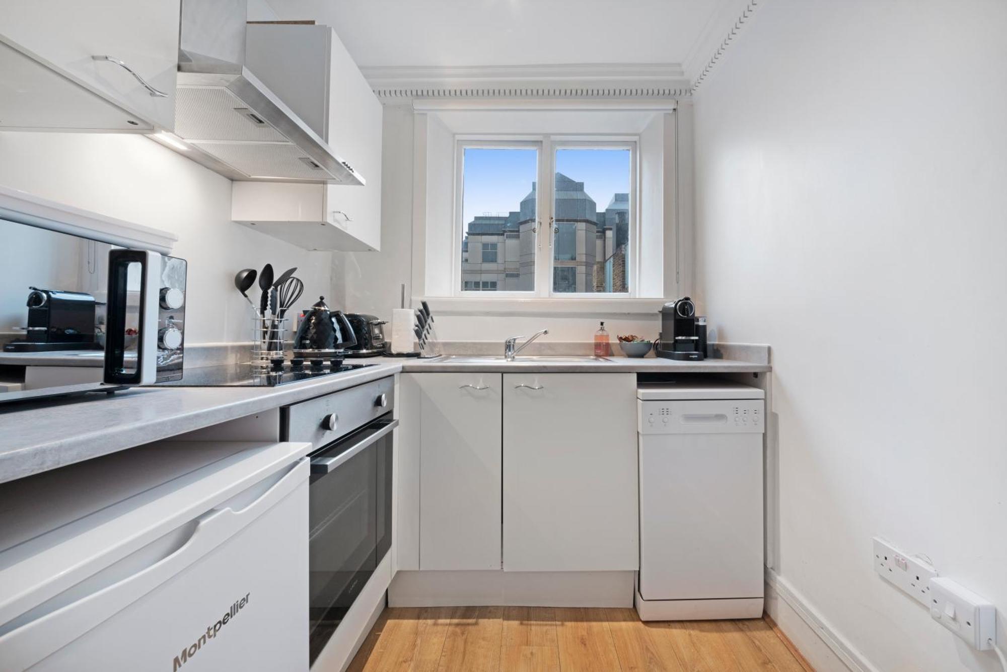 2 Bed Piccadilly Apartment 4 Londra Exterior foto